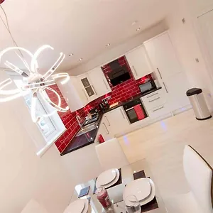 Apartment Live In Leeds Nazarene